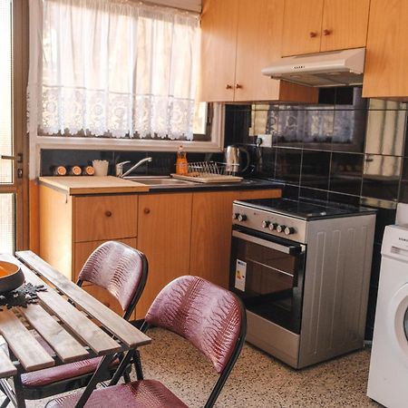 Serenityone - Centrally Located One Bedroom Apt アヤナパ エクステリア 写真