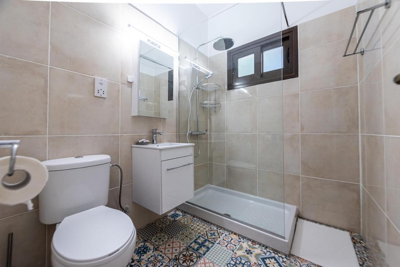 Serenityone - Centrally Located One Bedroom Apt アヤナパ エクステリア 写真
